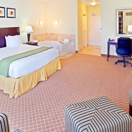 Holiday Inn Express Hotel & Suites Chehalis - Centralia By Ihg Exterior photo
