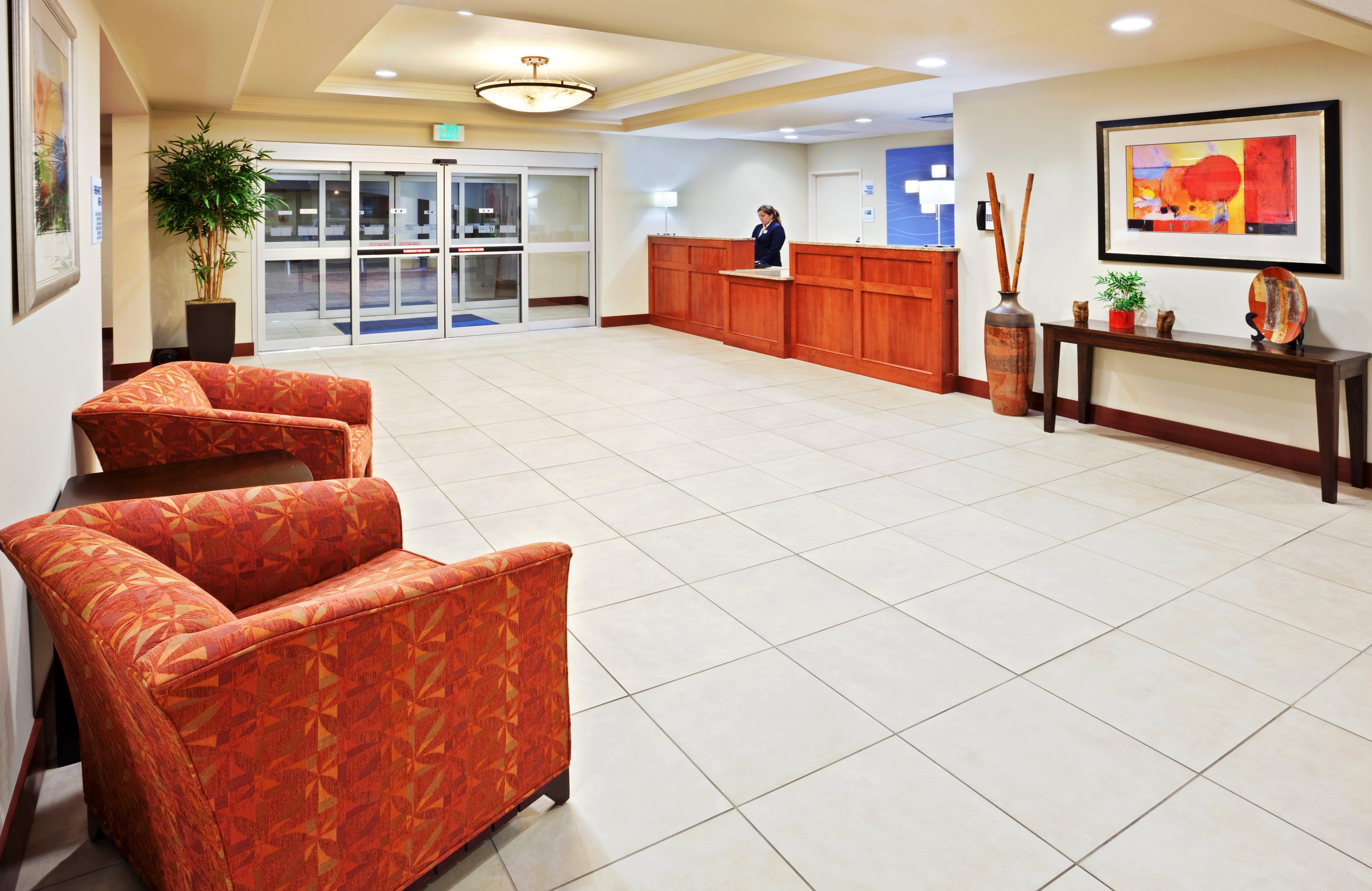 Holiday Inn Express Hotel & Suites Chehalis - Centralia By Ihg Exterior photo