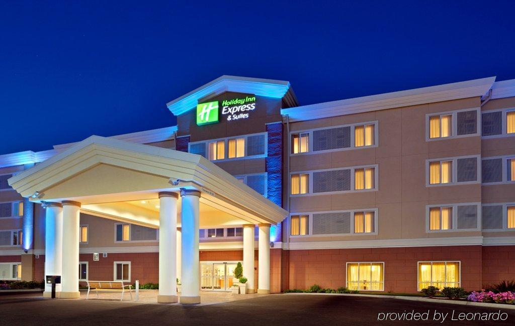 Holiday Inn Express Hotel & Suites Chehalis - Centralia, An Ihg Hotel Exterior photo