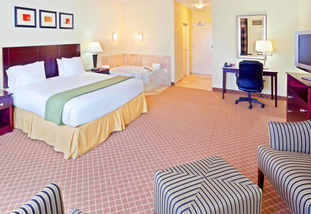Holiday Inn Express Hotel & Suites Chehalis - Centralia By Ihg Exterior photo